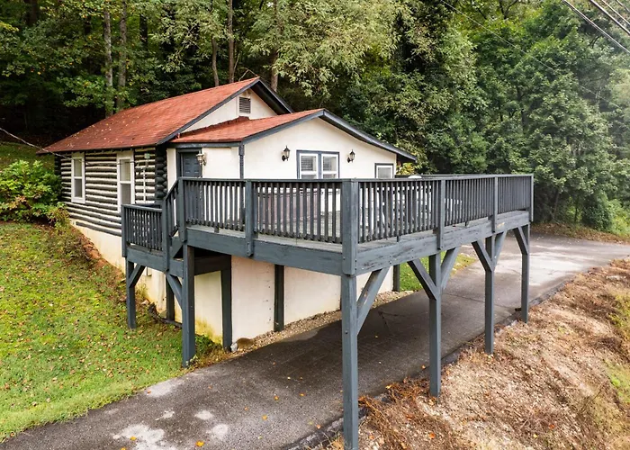 Lake Lure Inn And Spa